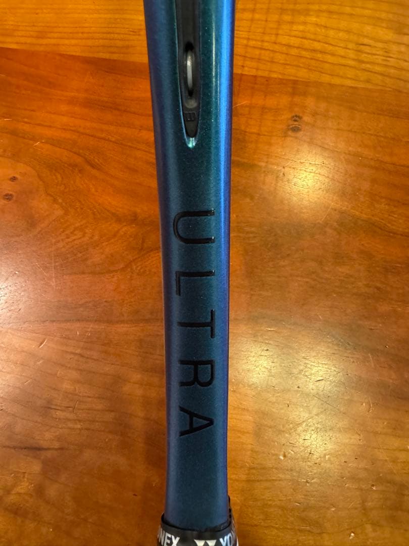 【SALE】ULTRA V4 100 テニスラケット ウィルソン　Wilson