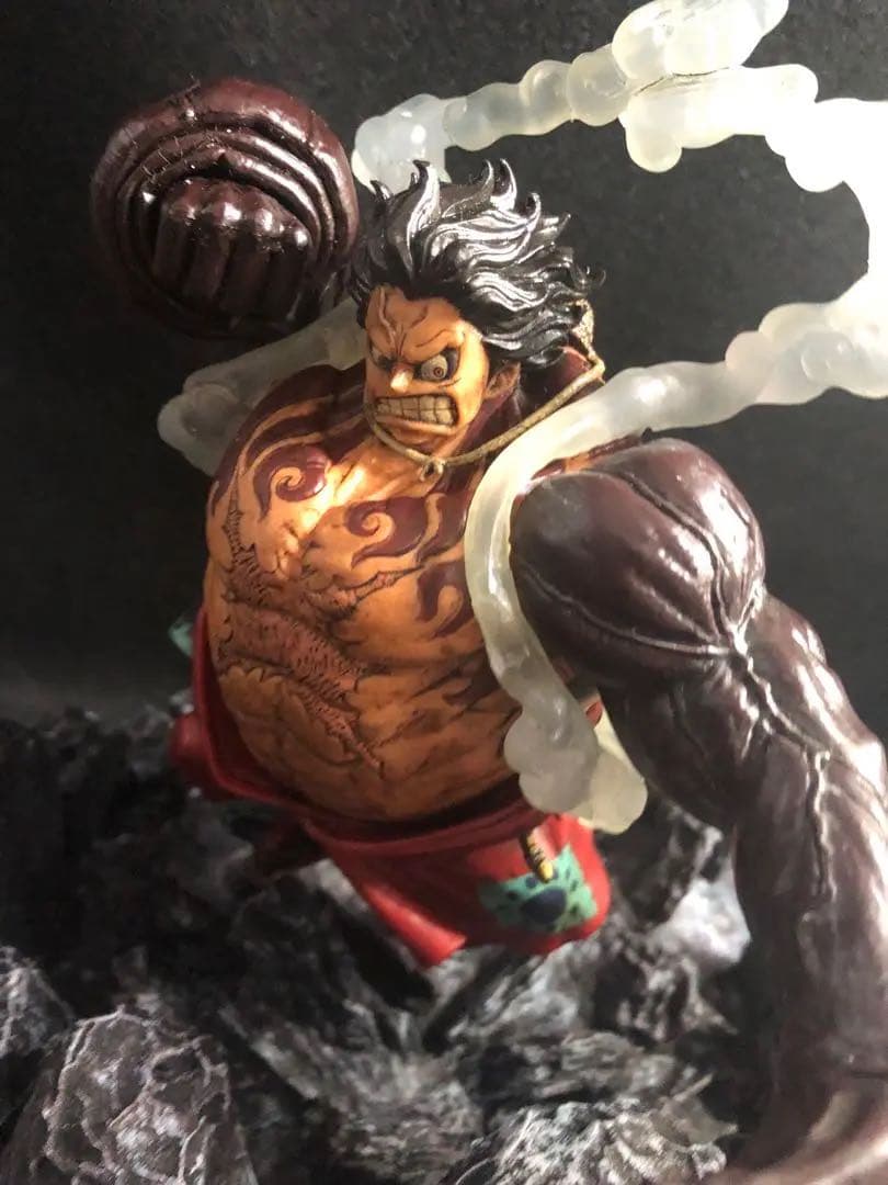 ワンピース☆ルフィ☆ギア4☆リペイントフィギュア☆KING OF ARTIST