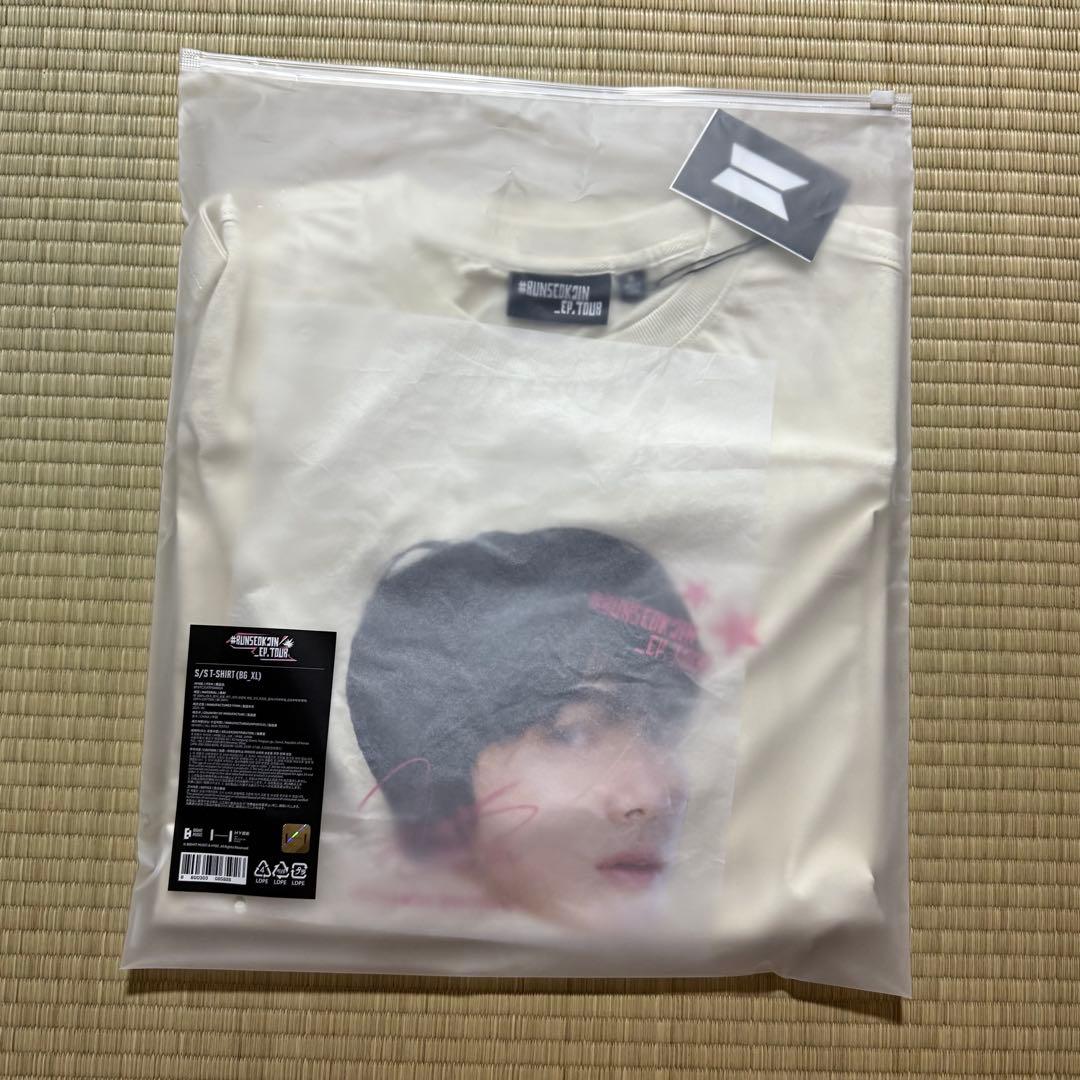 RUNSEOKJIN 公式 顔T 新品未開封 XL