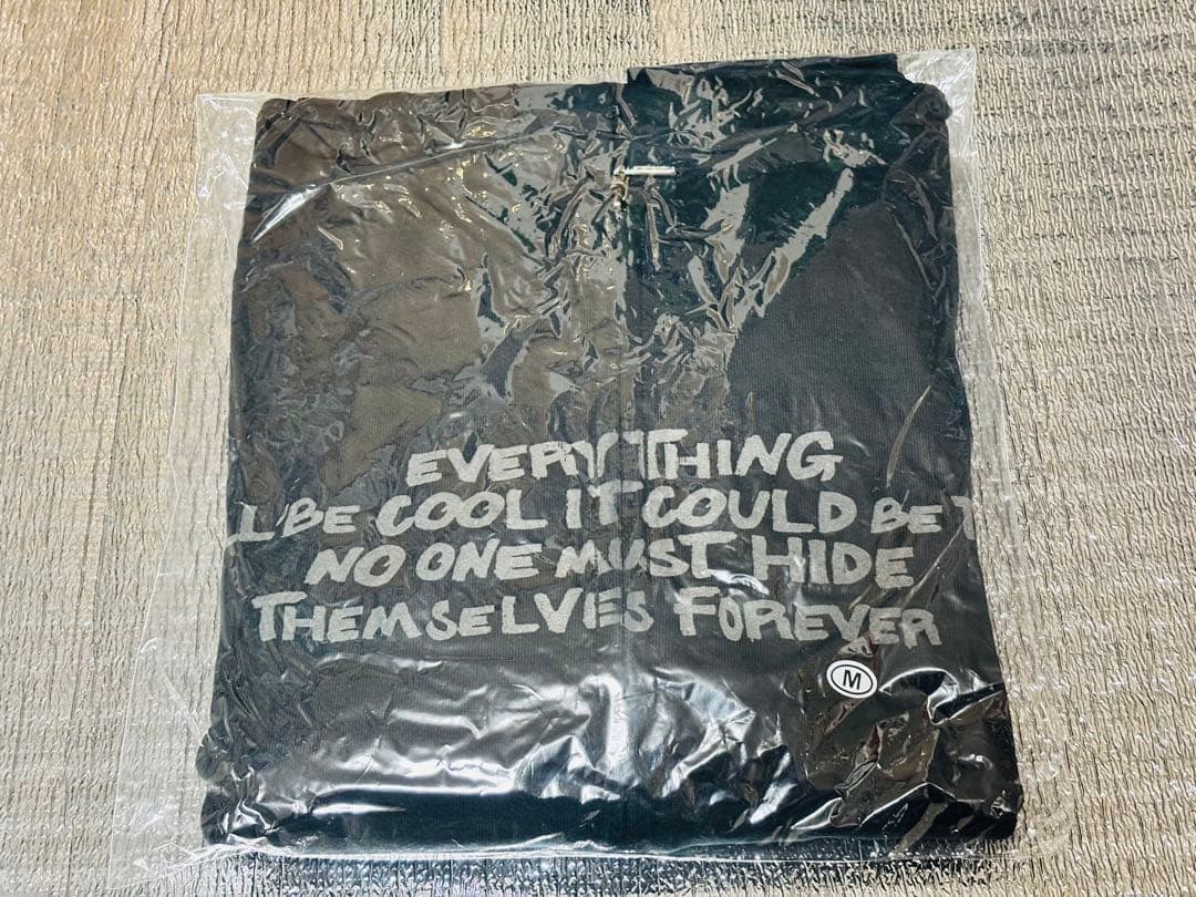 【BORDER】氷室パーカー