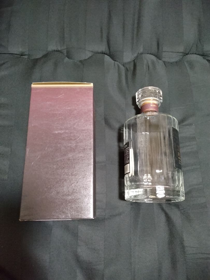 サントリー 響21年 空き瓶 未洗浄 化粧箱付き