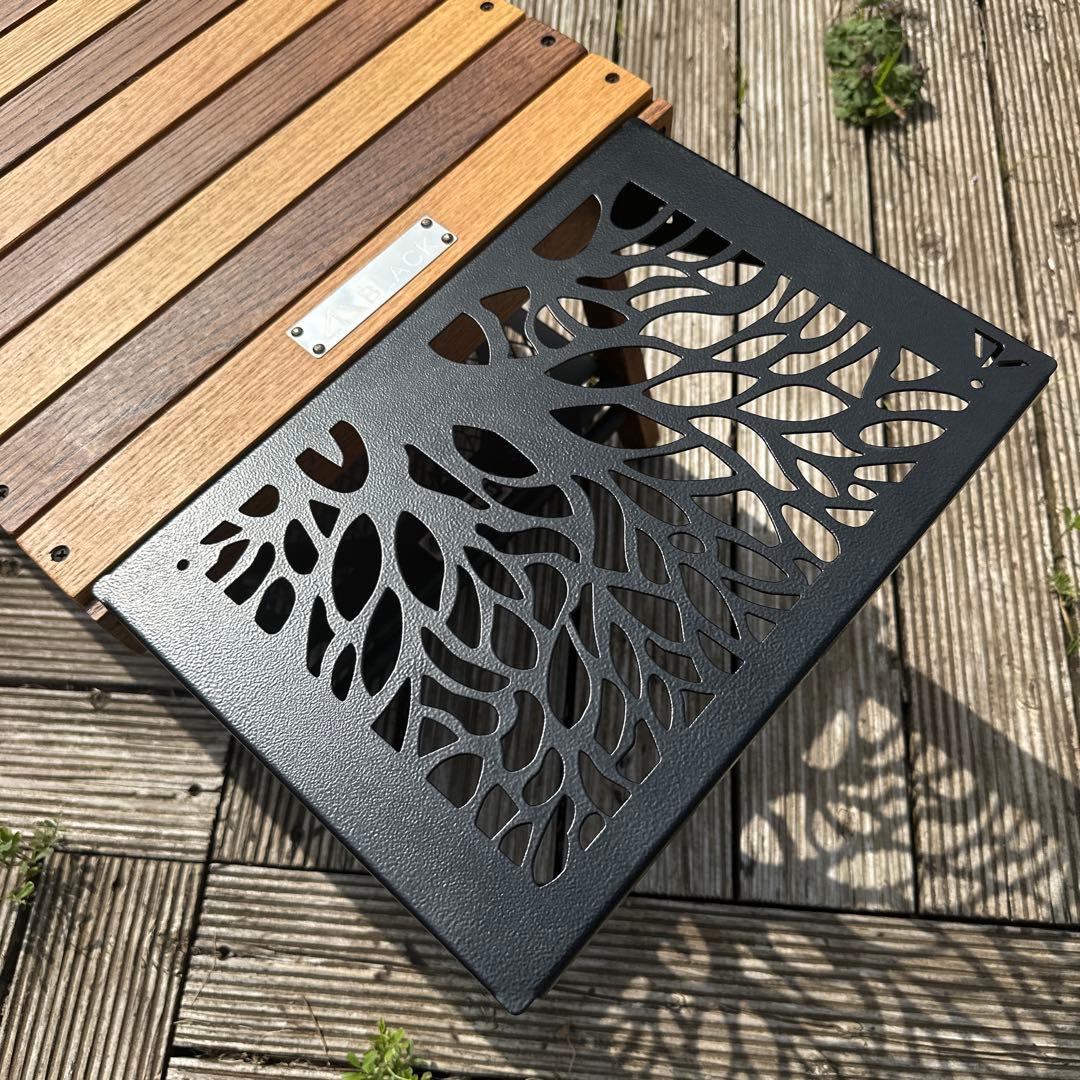ハレテーブル BLACK DESIGN アイアンテーブルツリー柄
