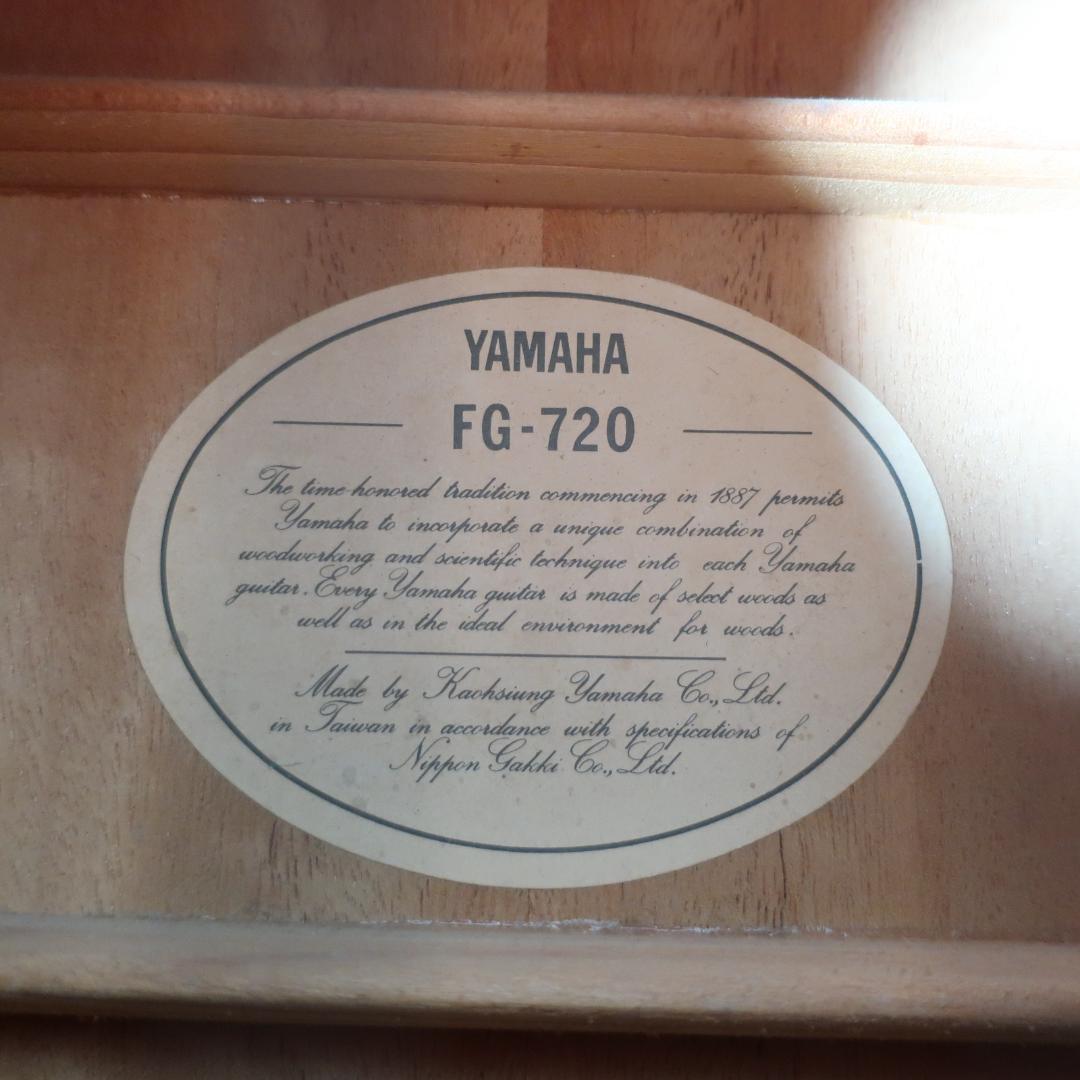 YAMAHA FG-720 アコースティックギター ヤマハ製ハードケース付