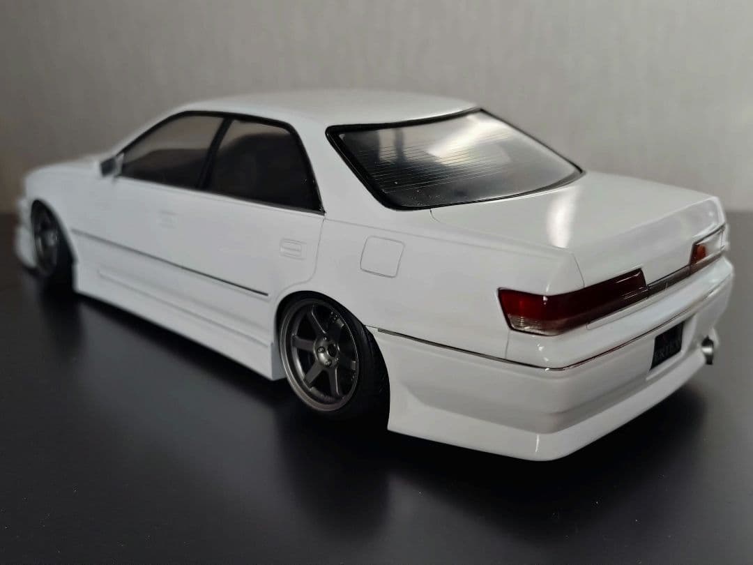 アオシマ1/24 JZX100 マークII プラモデル 完成品