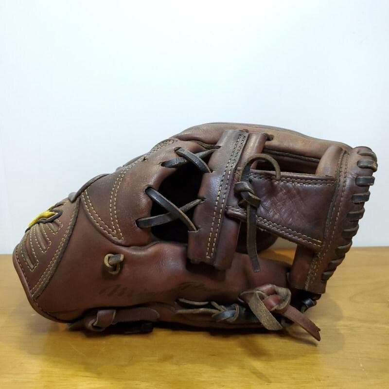 ミズノプロ メジャークオリティ 限定モデル 内野用 硬式グローブ