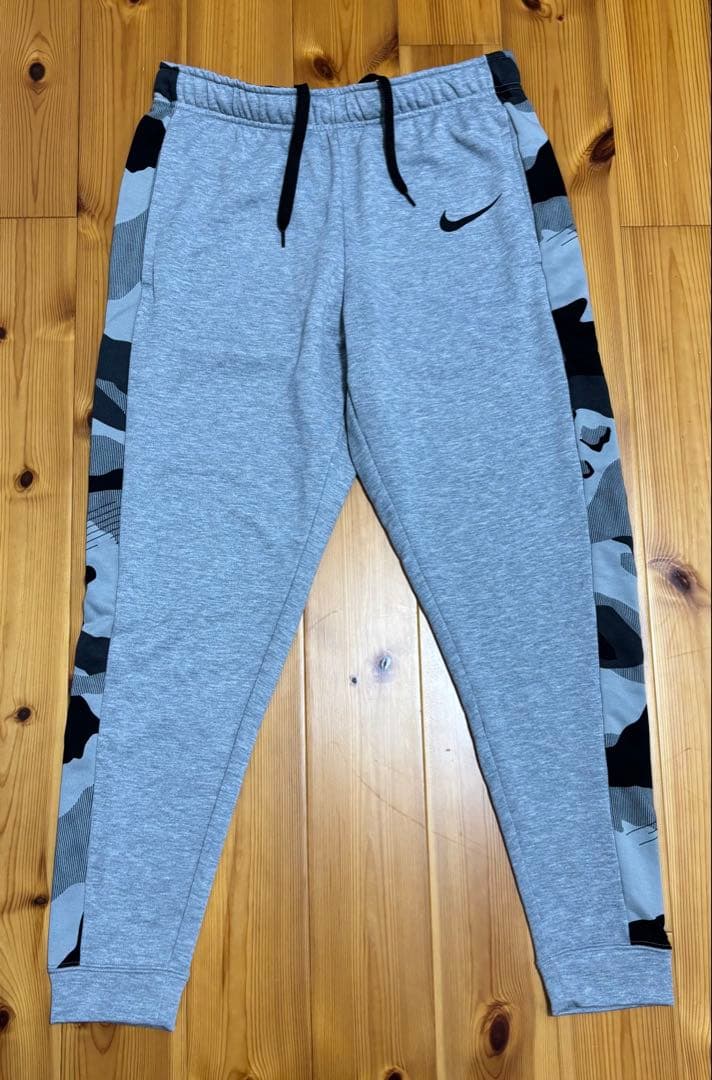 n*R様 【美品】NIKE DRYFit ドライフィット スウェット上下 L
