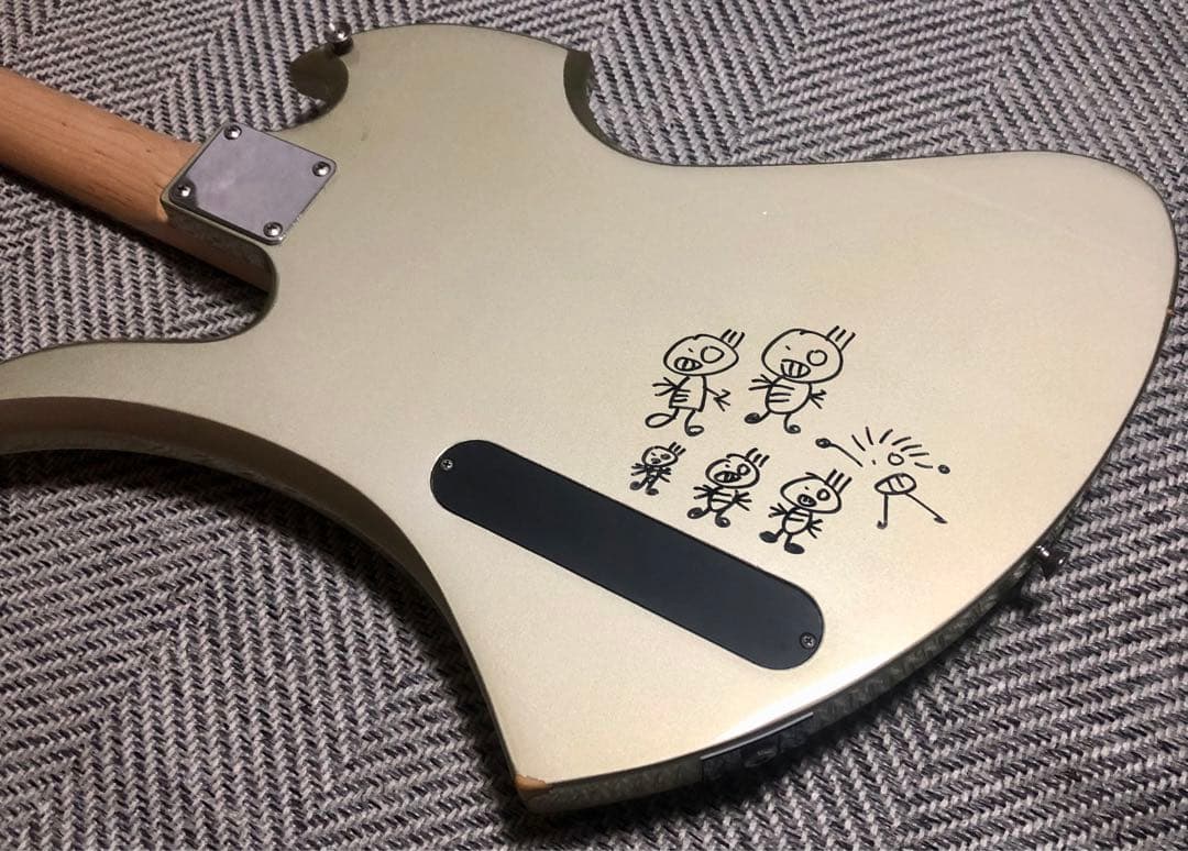 TARGET by FERNANDES MGT-50 モッキンバード 改造あり