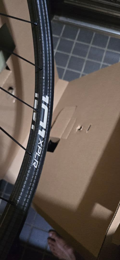 B.Z.683　ZIPP 101 XPLR 未使用品 XDR 700C