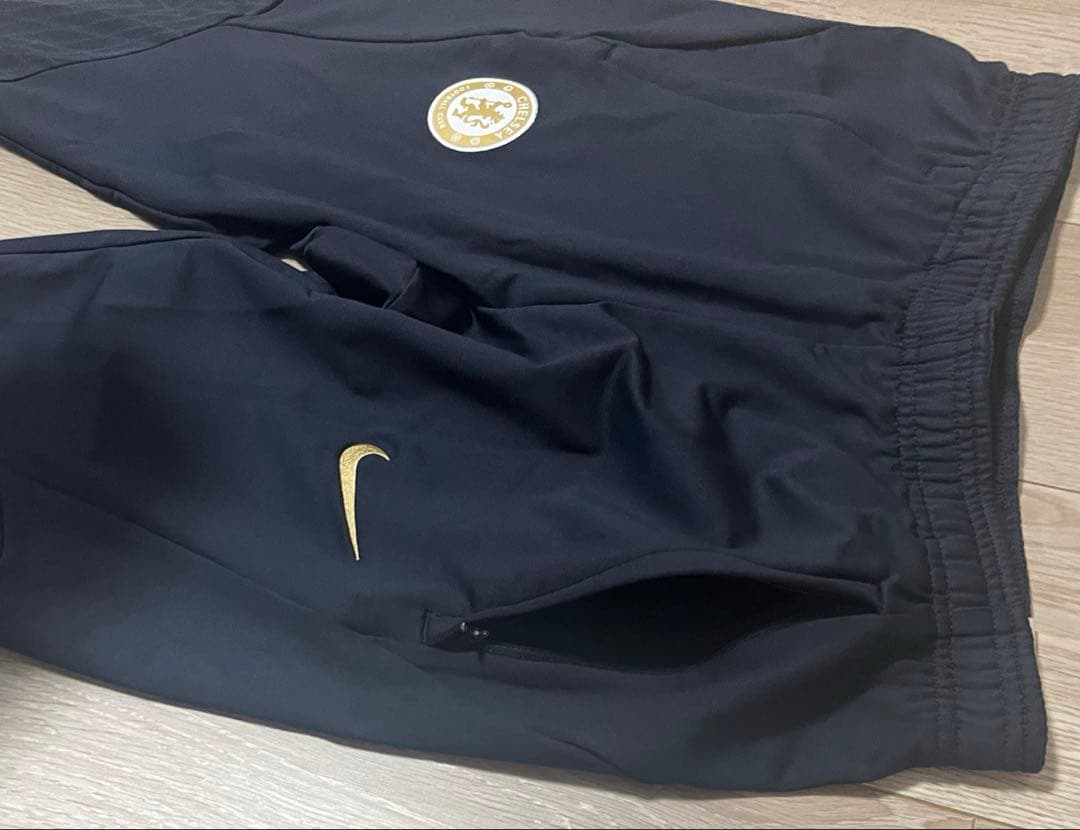 NIKE チェルシー　トラックパンツ　トレーニングパンツ　ジャージ　新品