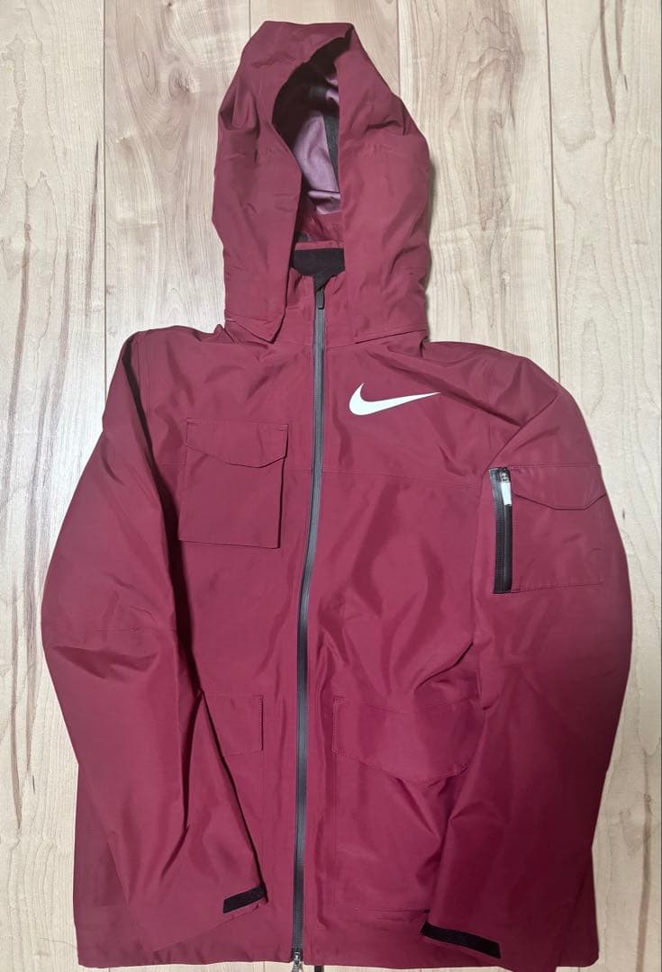 ウォーキング・ランニングウェア nike pro elite storm fit