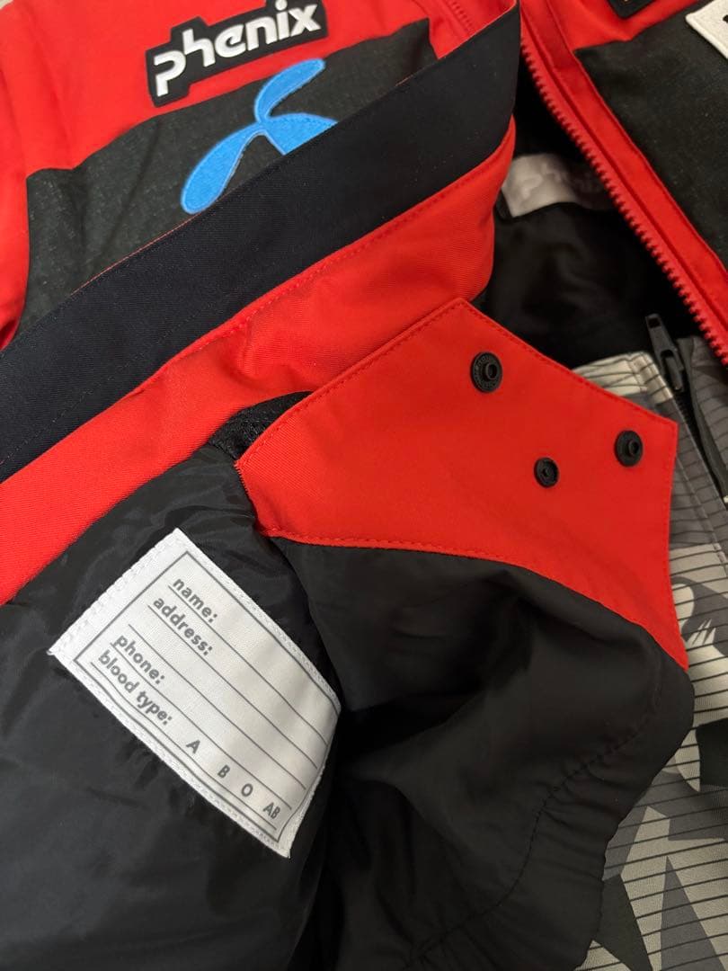 美品 phenix スキーウェア　上下セット　150 サイズ調整可能