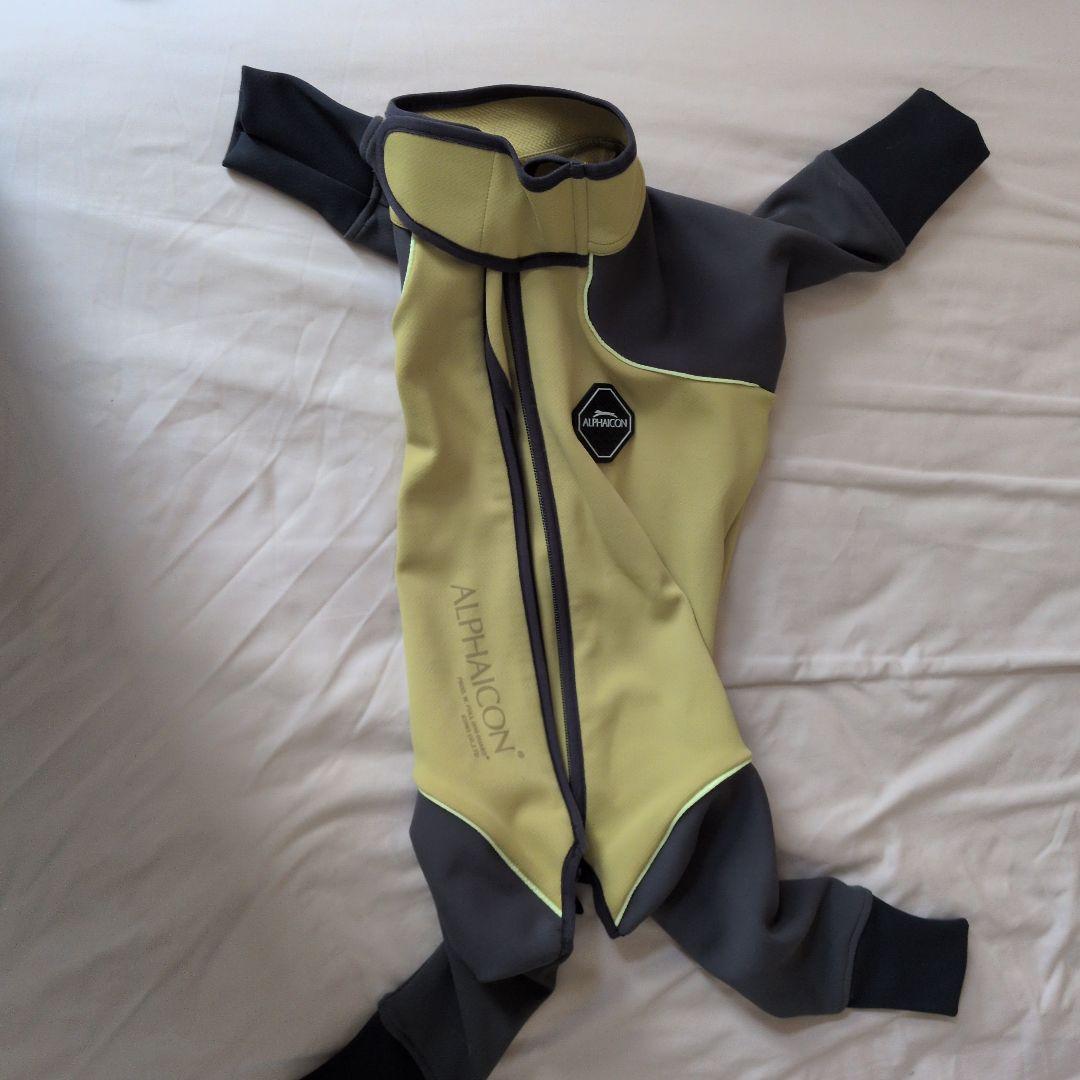 ALPHAICON 犬用フルドッグガードウェットスーツ