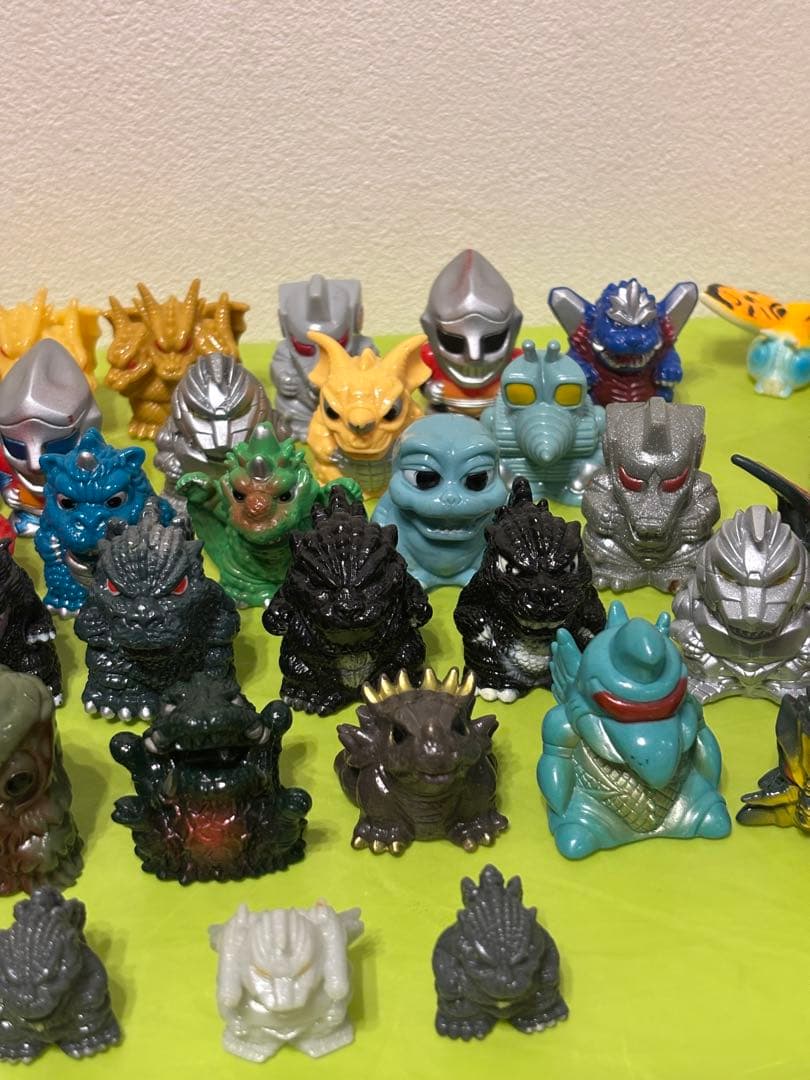 ゴジラ　指人形　ソフビ　レトロ　希少　レア58体セット（52種）