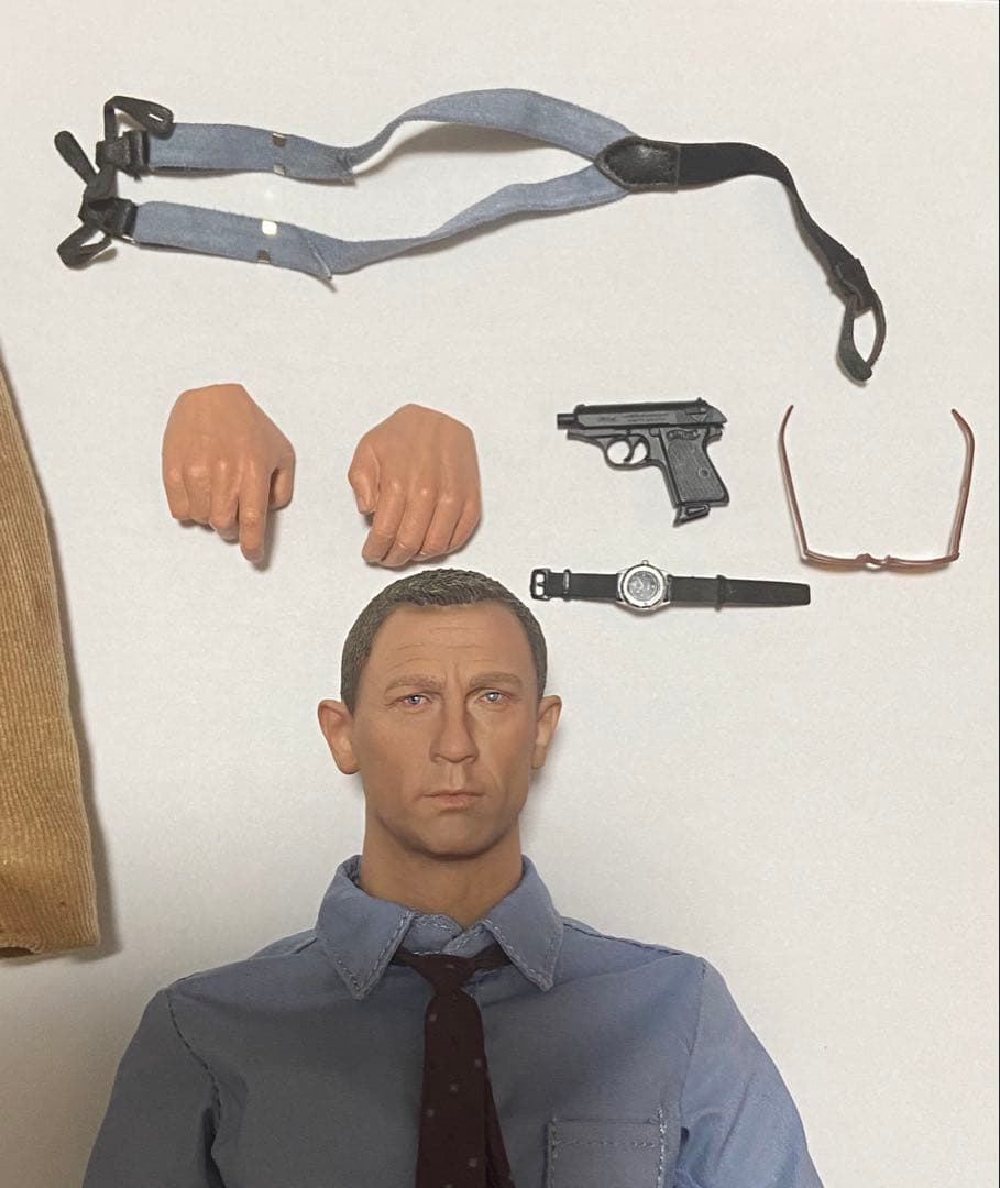 007ジェームズボンド　ダニエルクレイグ　フィギュア