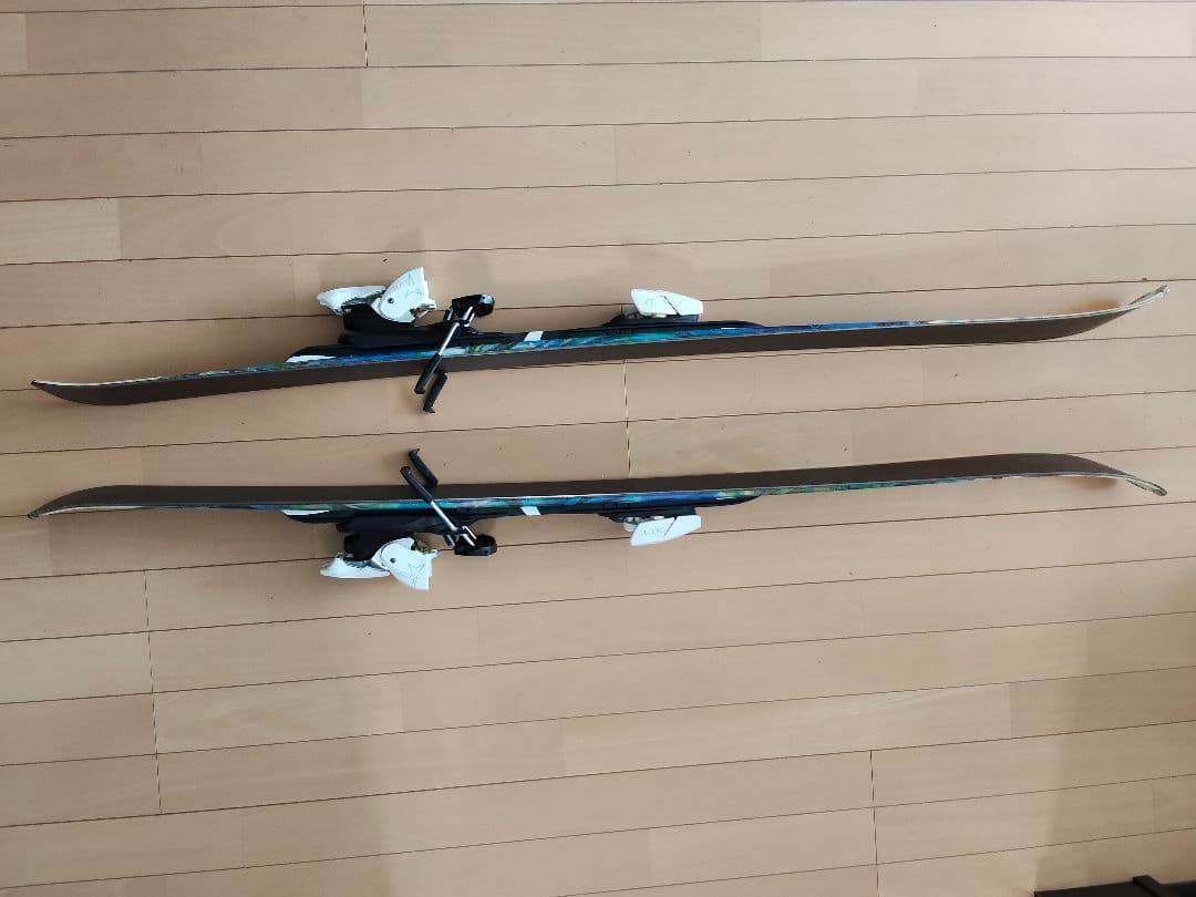 Atomic スキー板 140cm レディース バインディング付き