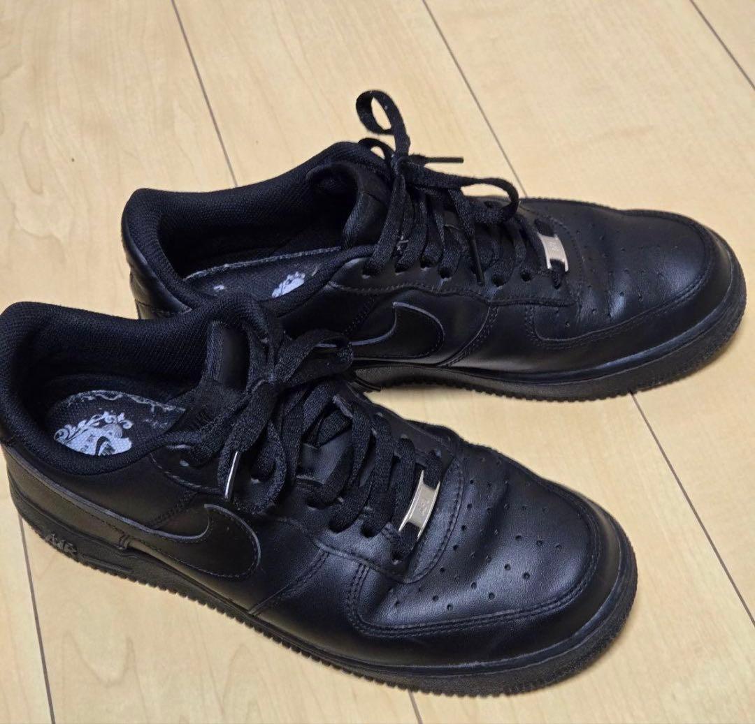 Nike Air Force 1 ブラック