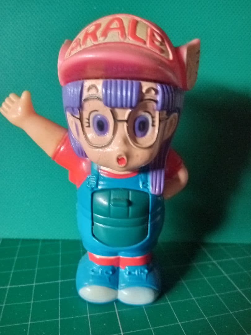 Dr.スランプ アラレちゃん ソフビ 約30cm （ジャンク品）ポピー当時品。