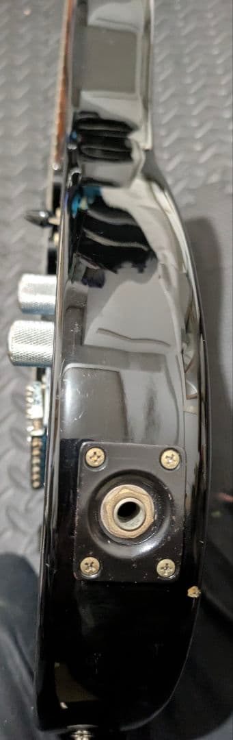 倒産した#FERNANDES 超希少 入手困難　SSH-40 BBS