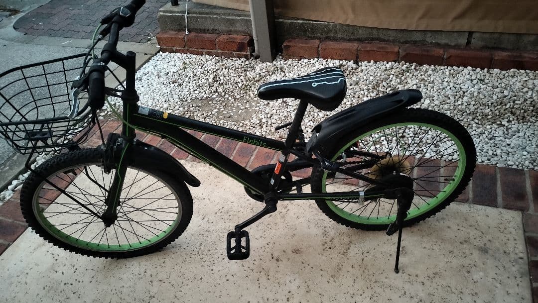 ELEBITSエレビッツ-22インチ-juniorサイクル　子供用自転車