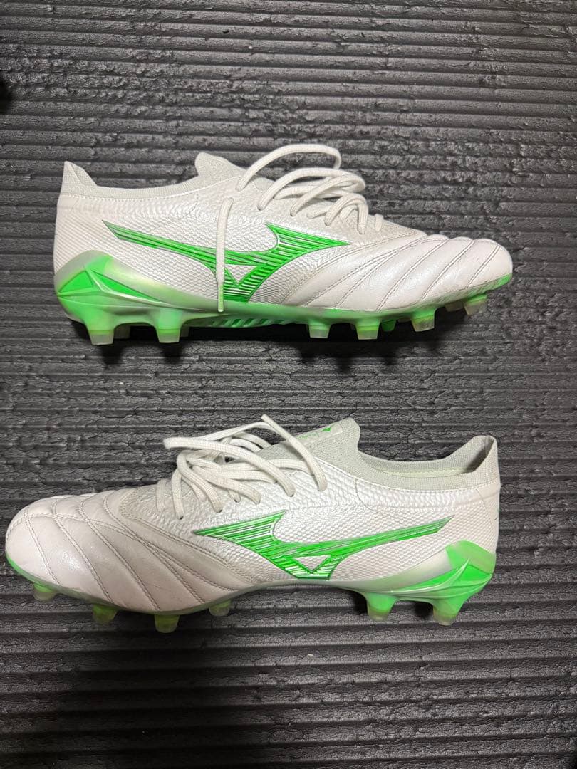 Mizuno Morelia Neo サッカーシューズ ホワイト/グリーン