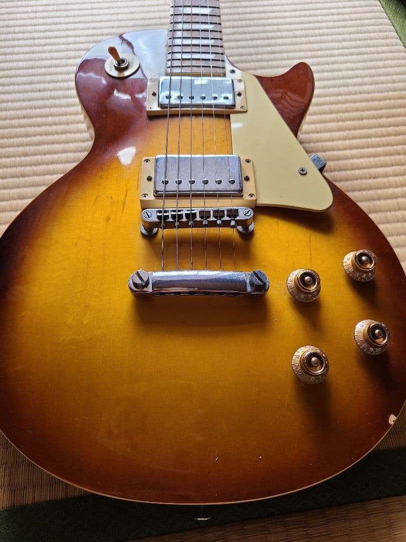 ギター 断捨離の為値下げ中です！