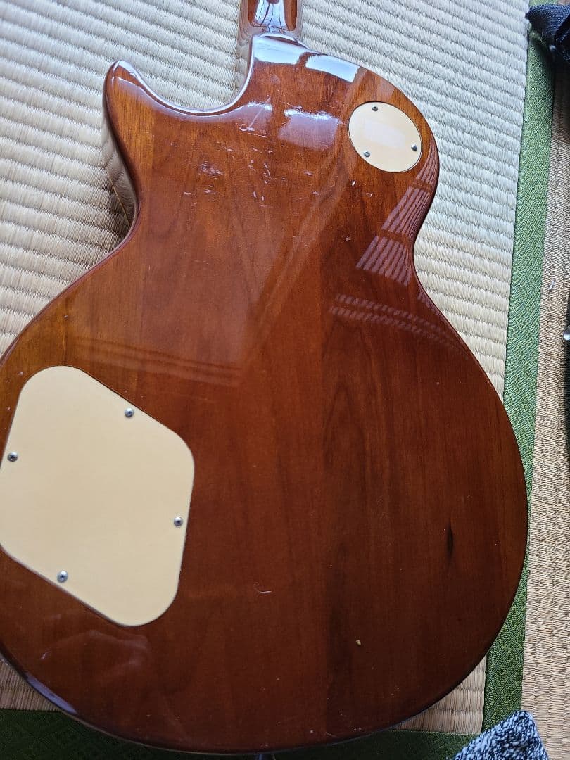 ギター 断捨離の為値下げ中です！