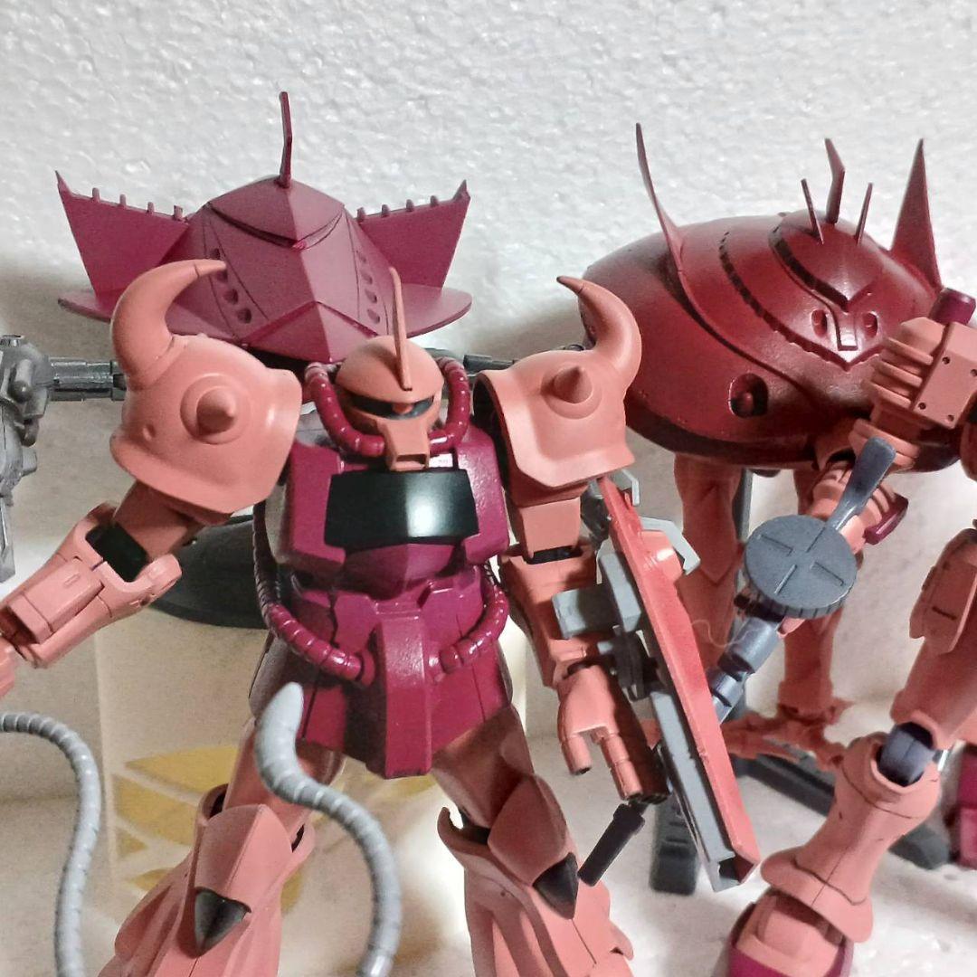 ジークアクス最終回に登場したHG1/144シャア専用6体再現セット