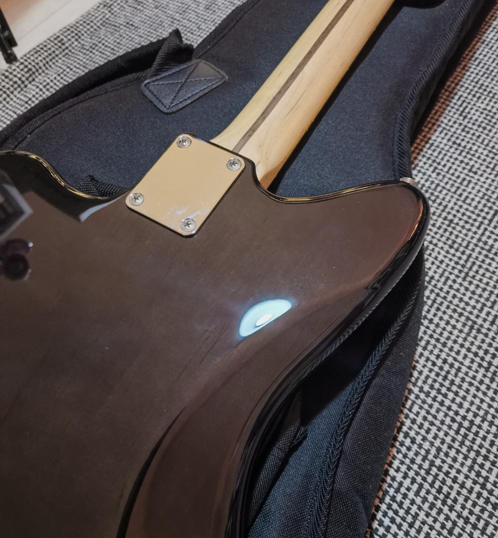 ギター Fender FSR Jazzmaster Alder Trans Black