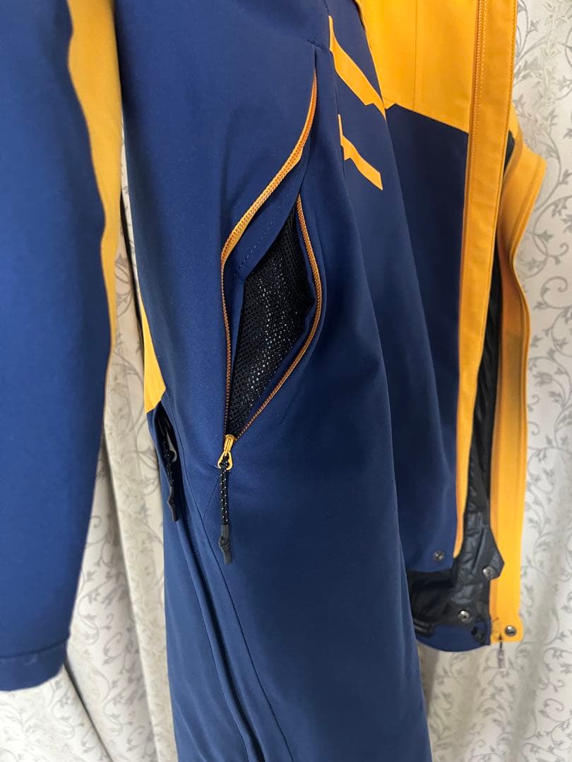 ONONE オンヨネ　デモ スキーウェア セット