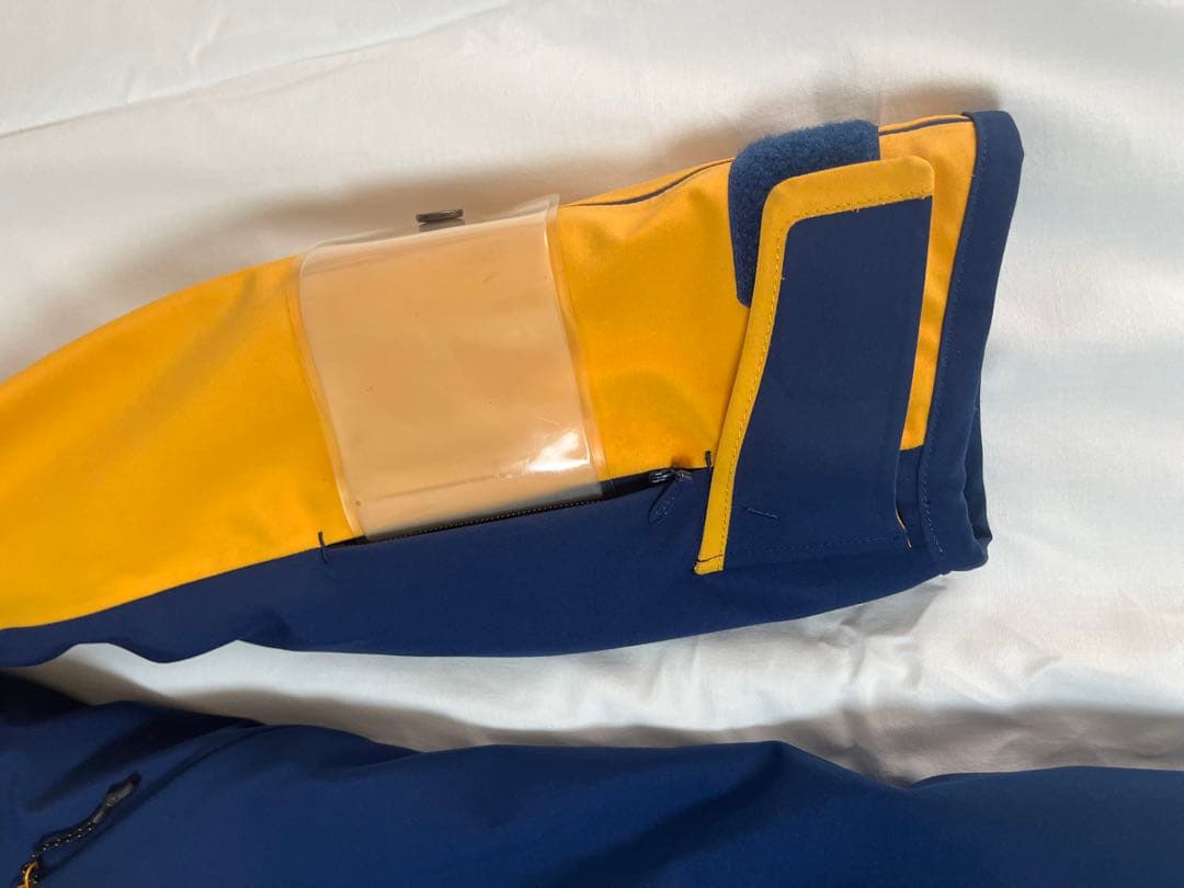 ONONE オンヨネ　デモ スキーウェア セット