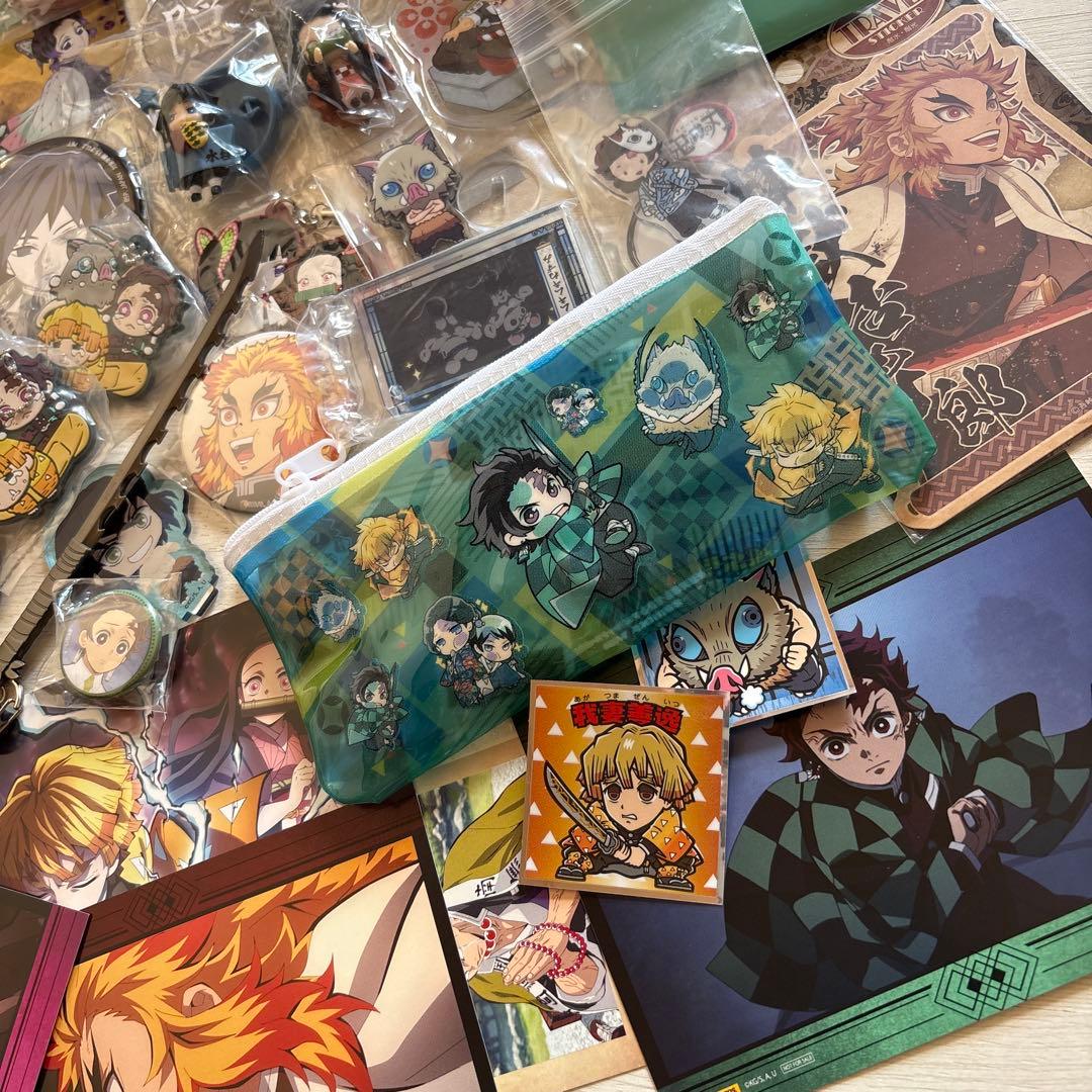 アニメグッズ 鬼滅の刃　大量　まとめ売り