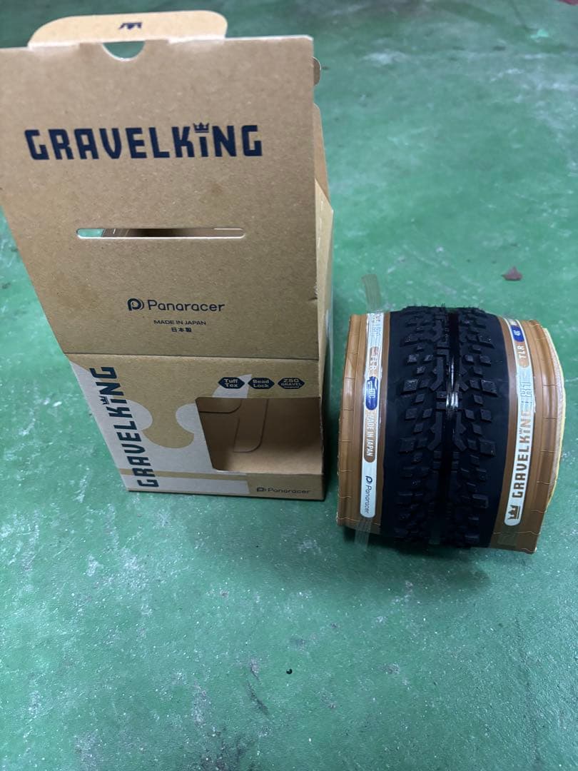 パーツ Panaracer GRAVELKING X1 40C TLR