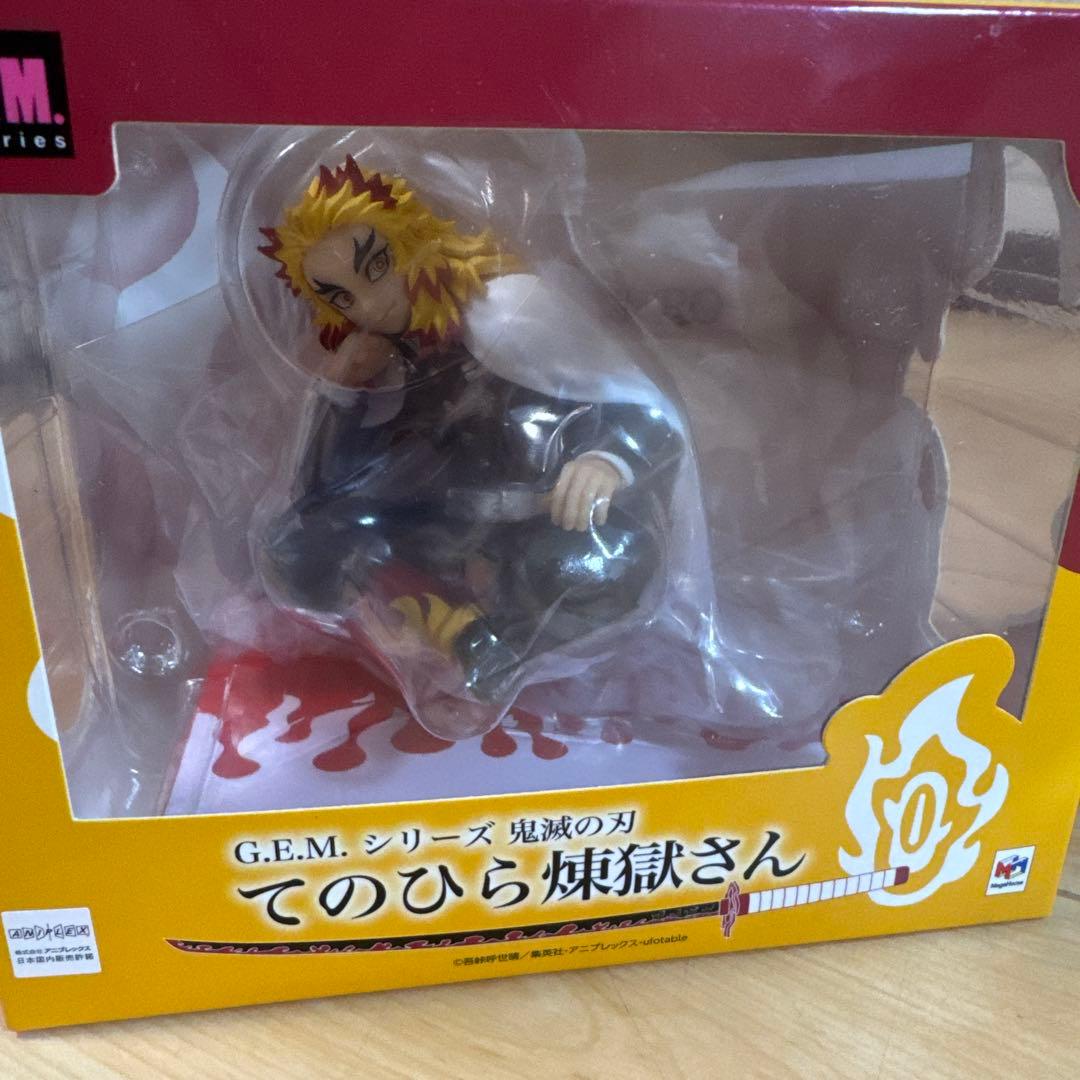 鬼滅の刃　煉獄杏寿郎　G.E.M. てのひら煉獄さん フィギュア