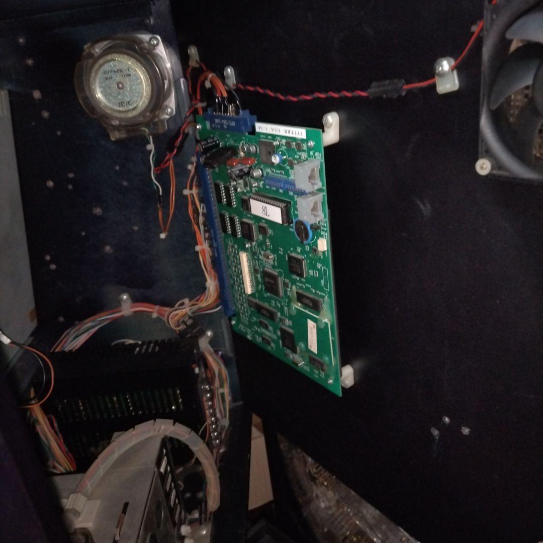 スリーセブンターボ　卓上ゲーム機　メダルゲーム　ビリヤード　bar