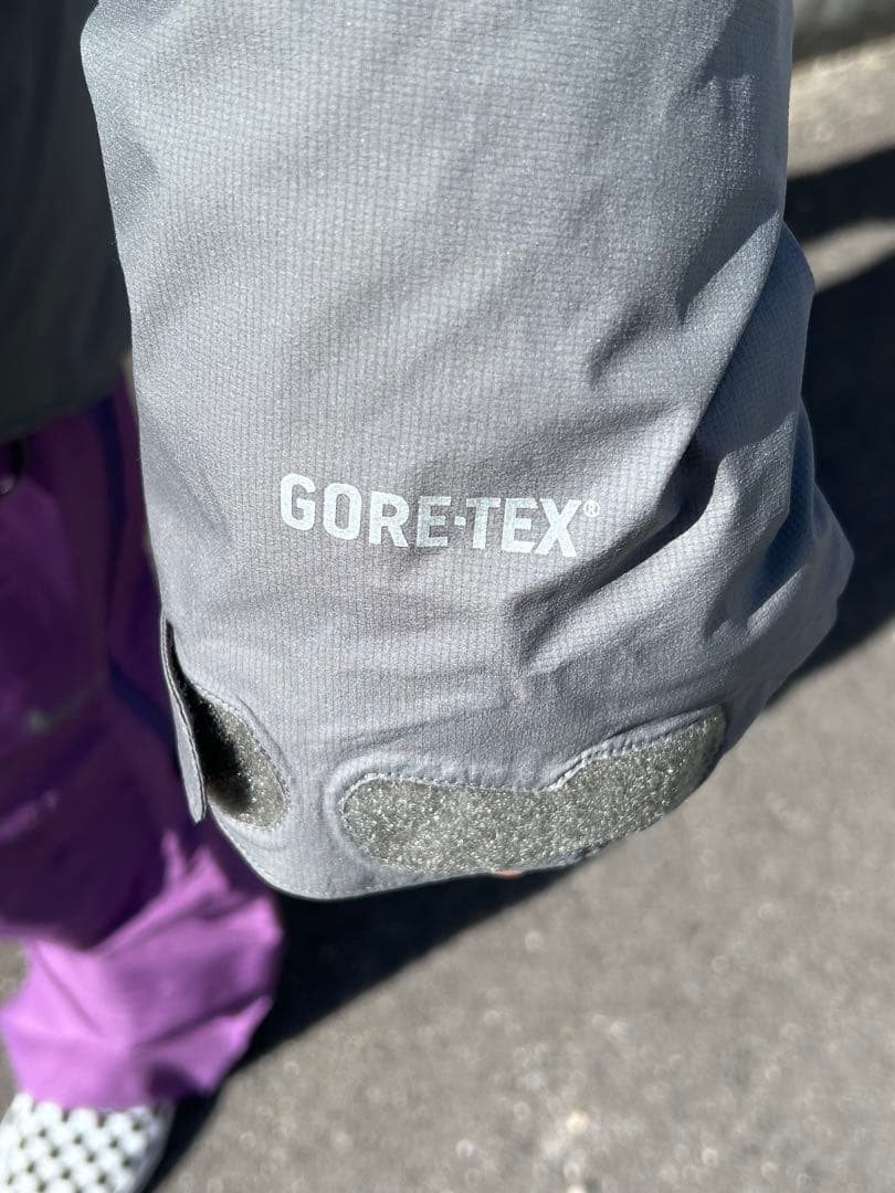 Burton ak457 ジャケット　サイズM GORETEX