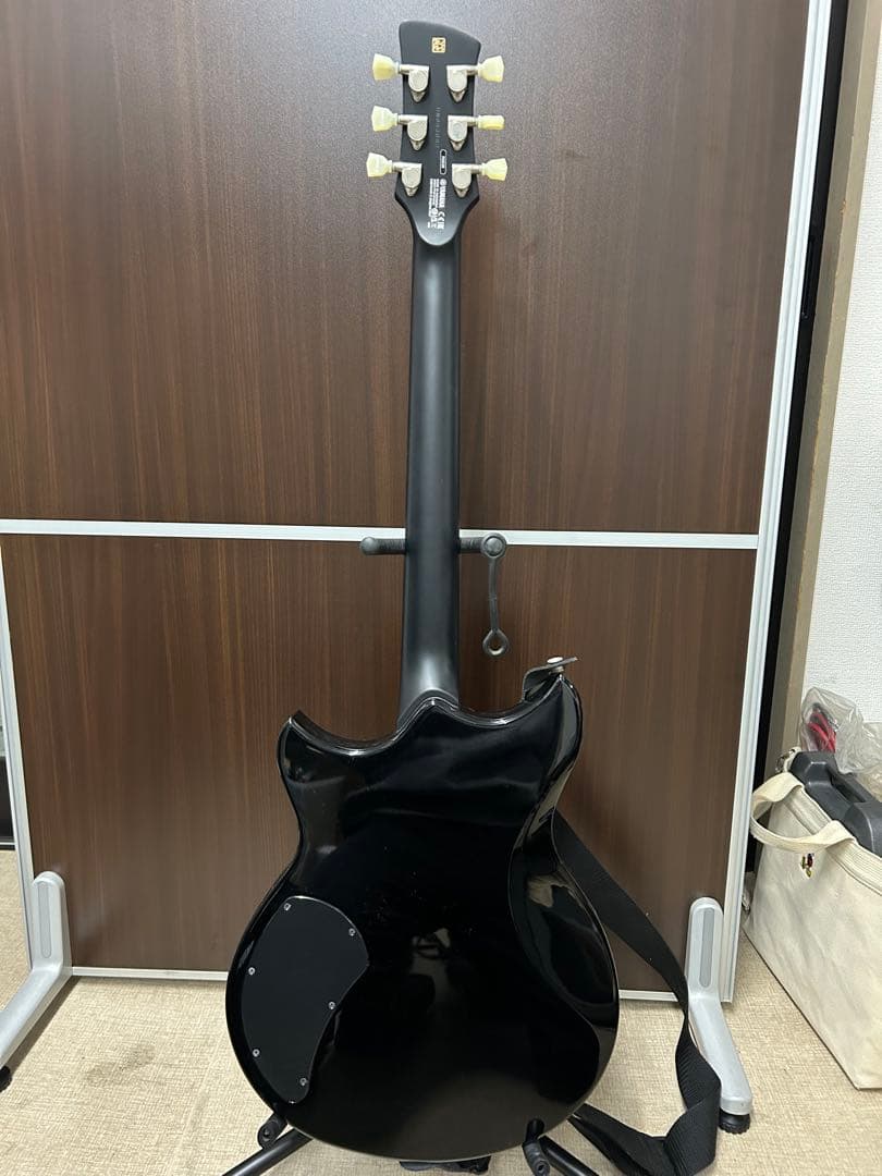 YAMAHA RSE20 エレキギター　ブラック