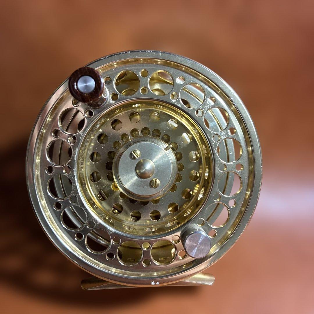 レディントン　AL 9/10 ゴールド　フライリール