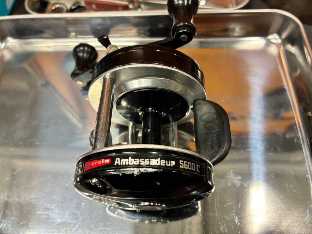 アブガルシア　アンバサダー5600C オールド　黒ベロ