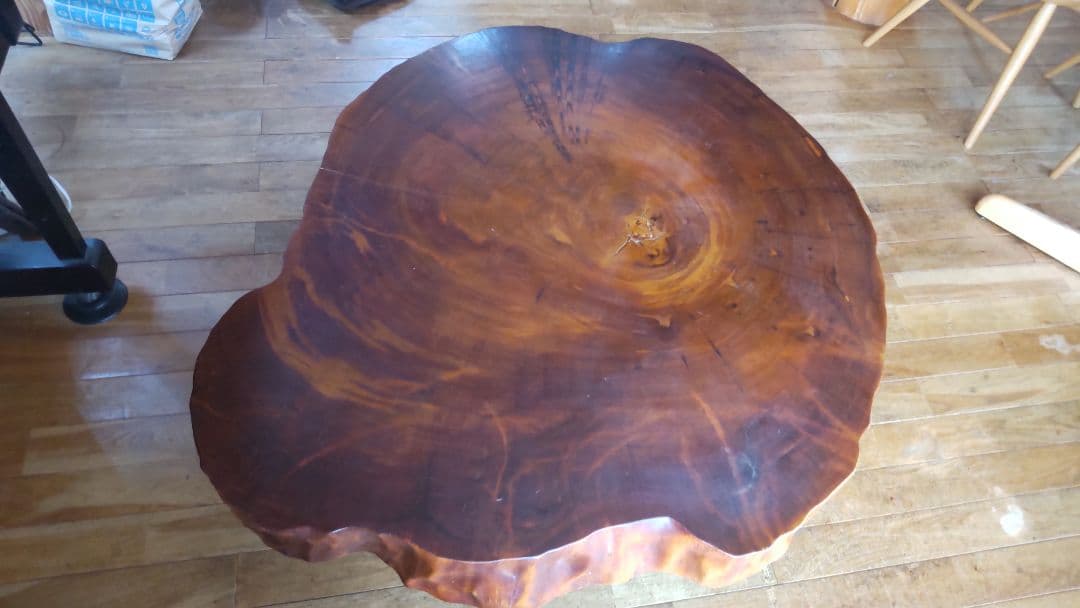 屋久杉・天然木・１枚板・輪切りの座卓（中古）