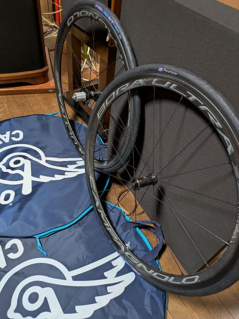 ボーラウルトラ35 クリンチャー　ダークラベル中古美品新品タイヤ付き