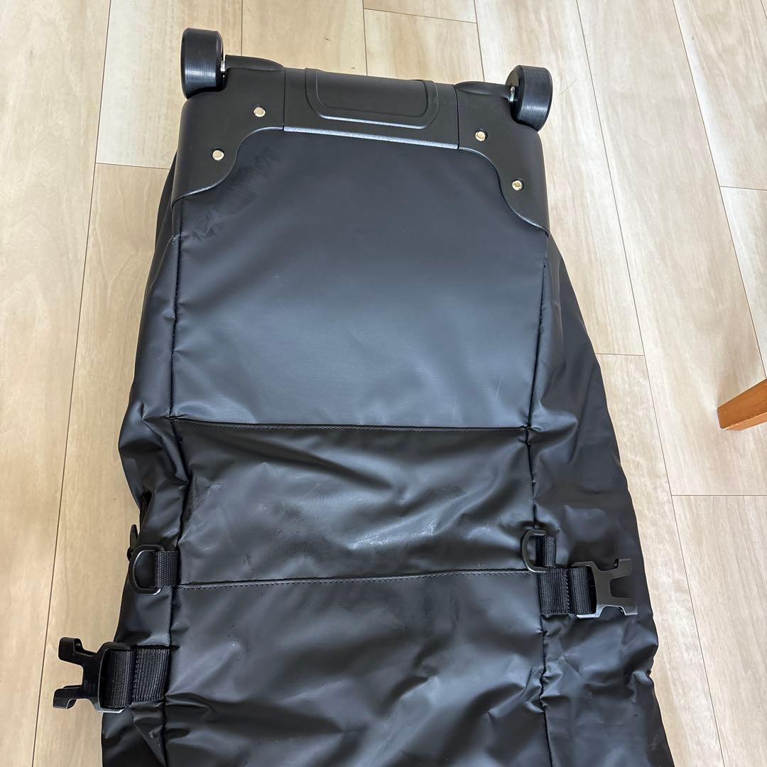 ブラック スノーボードバッグ 大容量