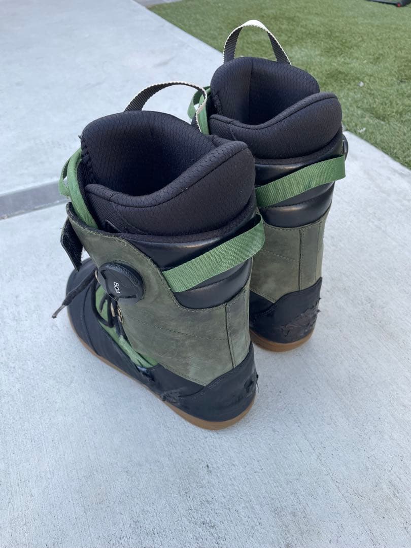 ARETH RIN DEELUXE アース　リン　ディーラックス　27.5cm