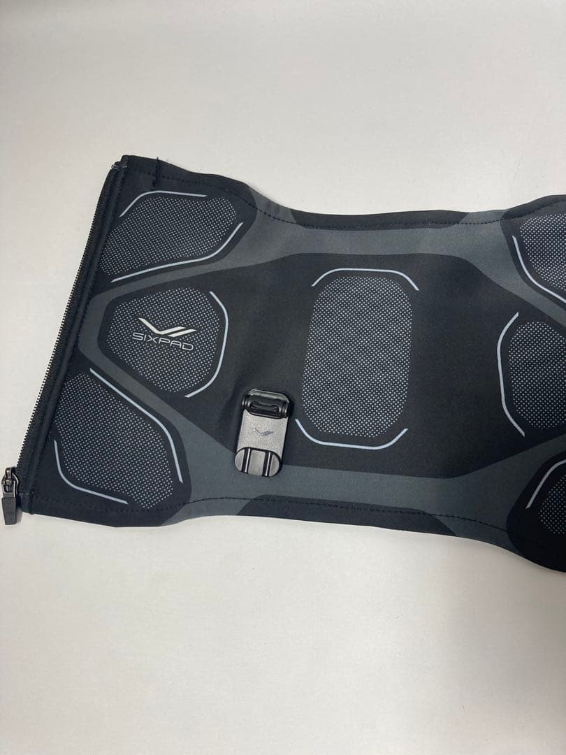 【中古】シックスパッド コアベルト 2 Sサイズ　専用コントローラー付