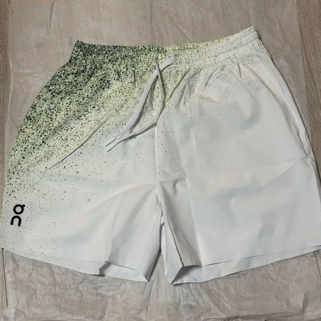 on テニスウェア　Sサイズ