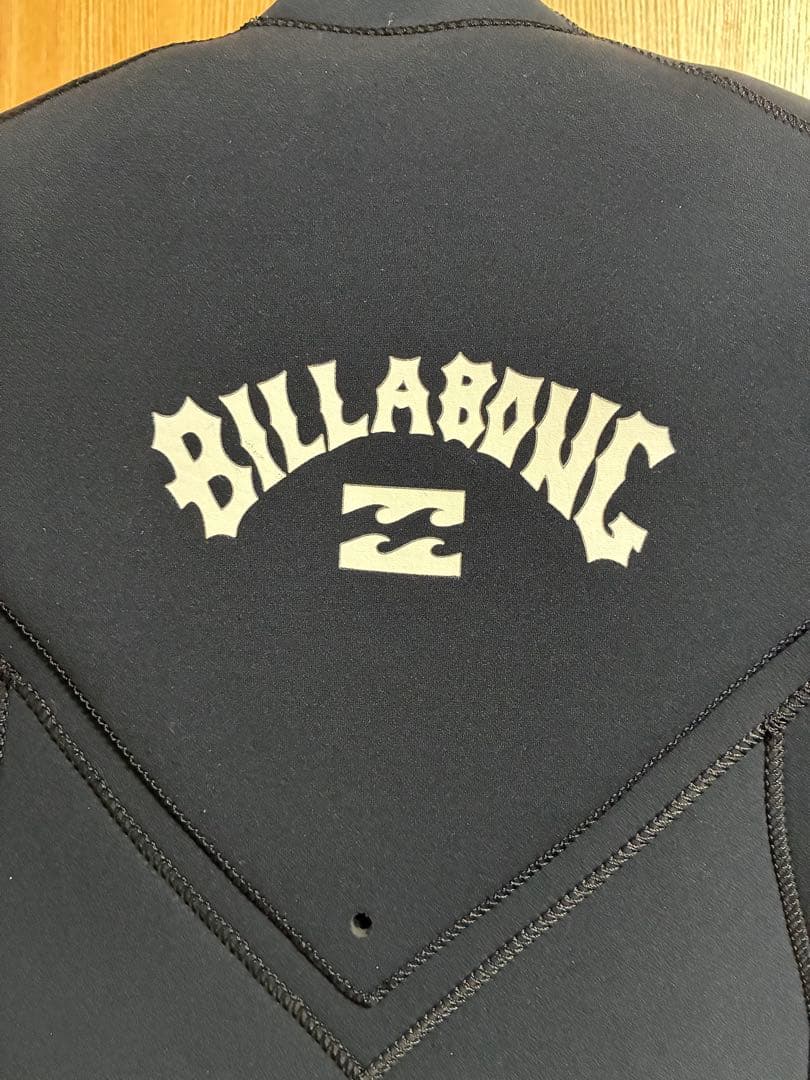 BILLABONG ノンジップウェットスーツ 3×2mm サイズML