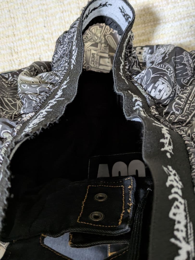 QUIKSILVERメンズスノボードスノボースキーウェア　サイズL