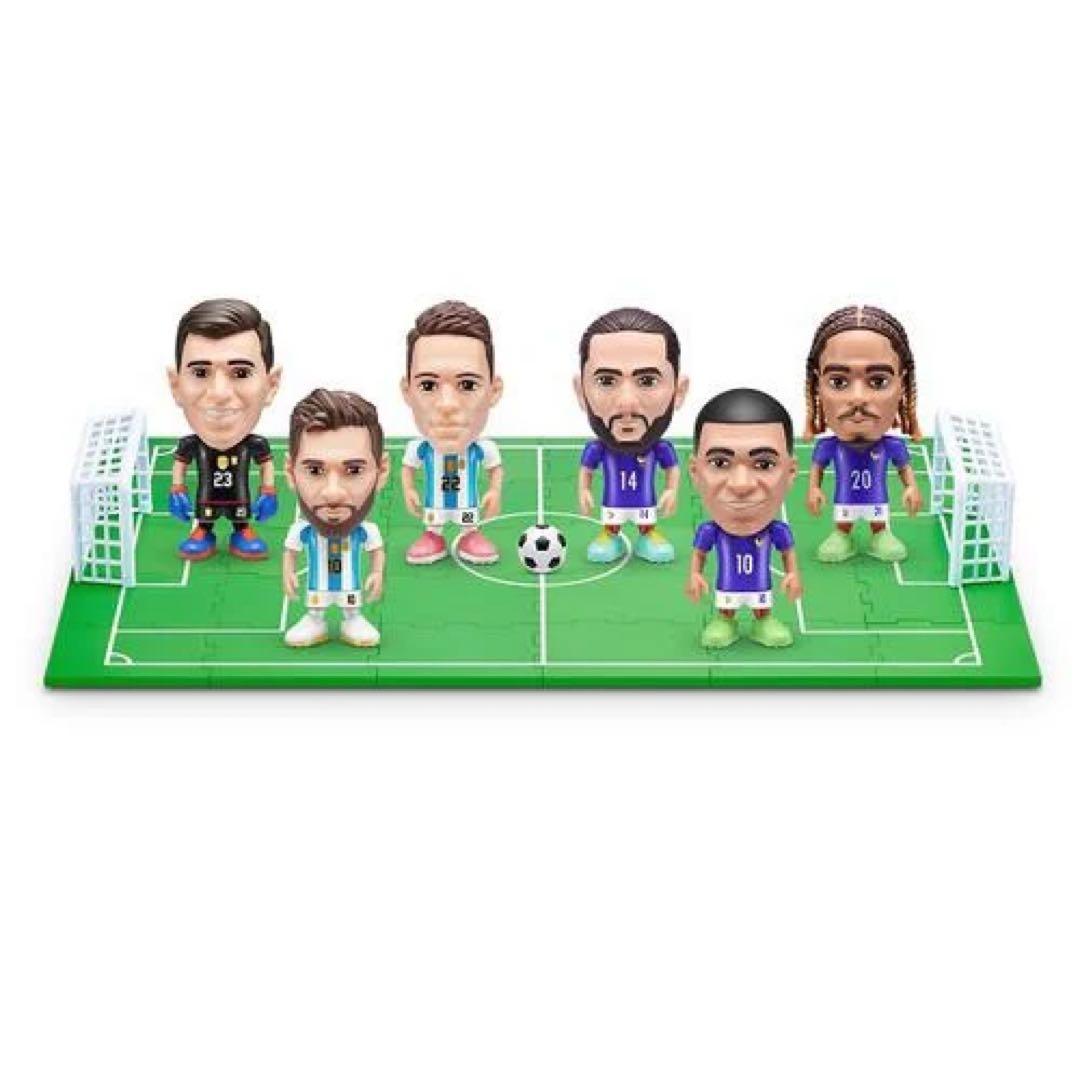 【スーパーレア】リオネル・メッシ ZURU FIFA BALLERS 10番