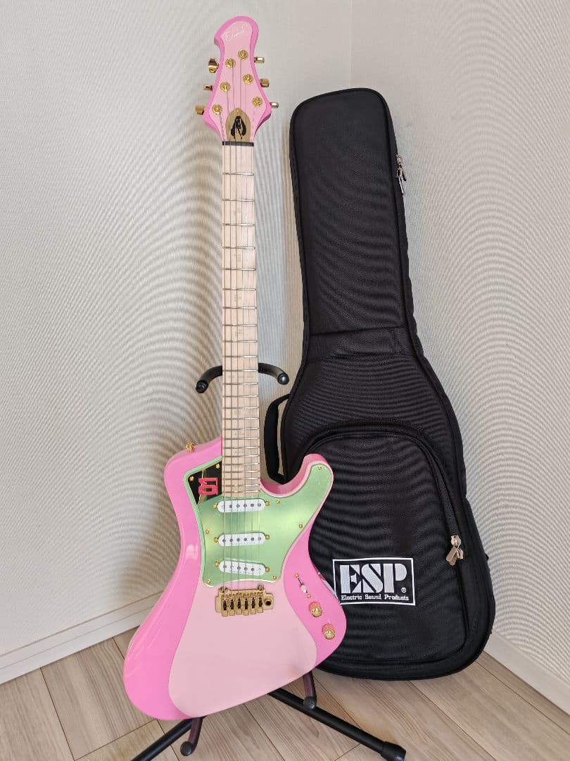 ギター ESP E-STREAM-Miku-Custom SAKURA Edition