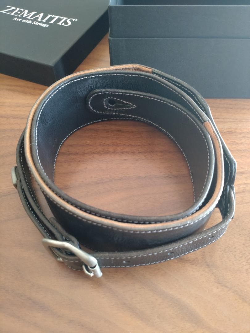 ZEMAITIS 鏃形エンブレム 2003年製 オフィシャル本革ストラップ