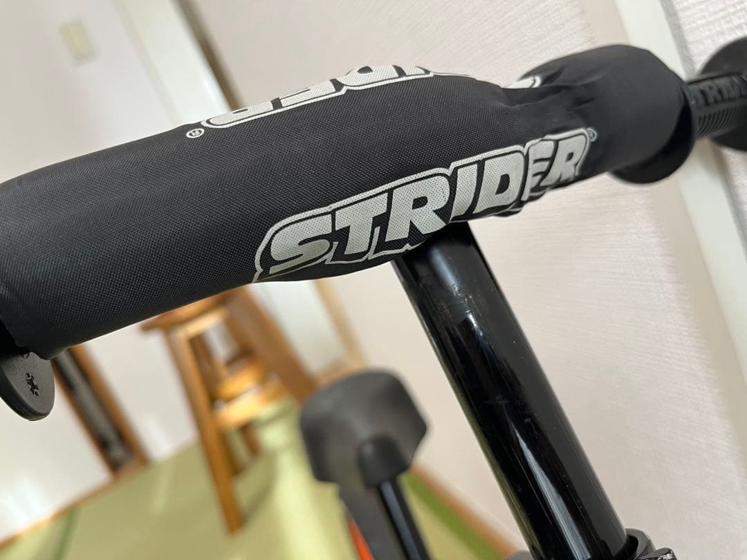 【正規品】STRIDER ストライダー ランニングバイク 　12インチ